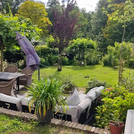 Bergs Huuske Bed & Breakfast