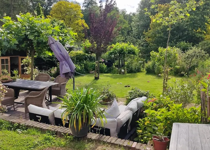 Bergs Huuske Bed & Breakfast